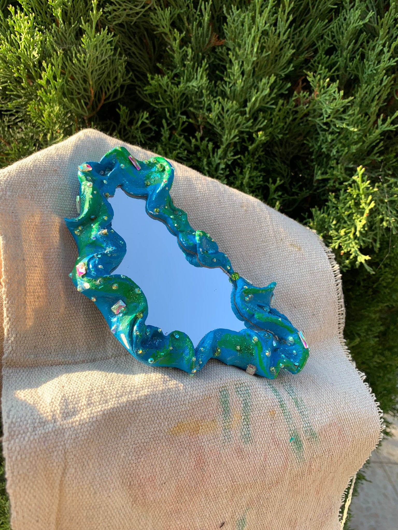 Mystical Enchanted Fairy Mirrors, Fairy mirrors, fairytale mirror, fairy core mirror, fairytale core mirrors, fairy cottage core mirrors, cottage core mirrors, enchanted mirrors, enchanting mirrors, fairytale pocket mirrors, cottage core pocket mirrors, Fae, Faecore, Fairycore, fae accessories, faerie art, faerie room decor, fairy room decor, Identicaleternalsuns, art collection, art buyer, DenleyTwins, Whimisal decor, mystical gifts, fairy inspired gifts