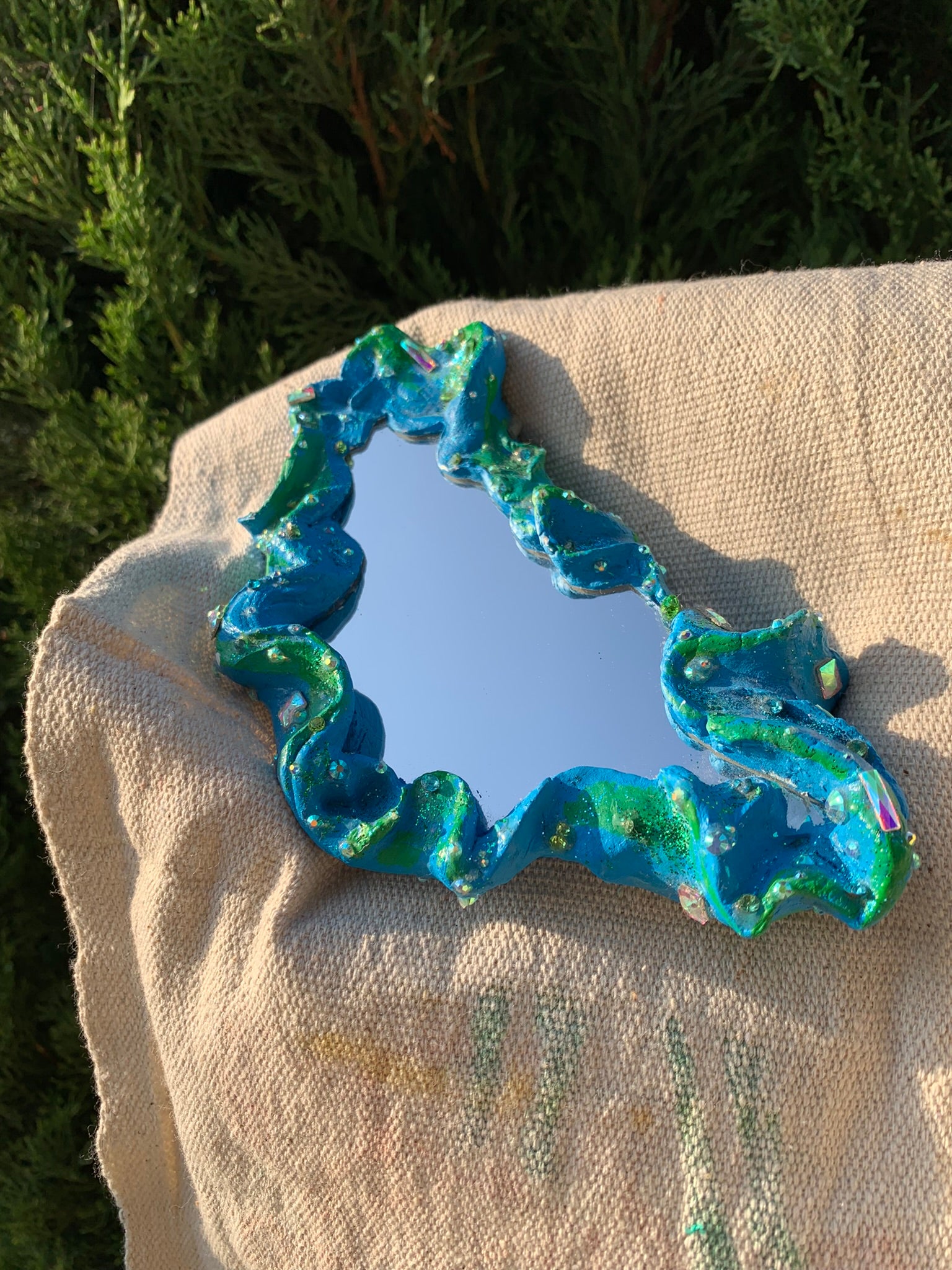 Mystical Enchanted Fairy Mirrors, Fairy mirrors, fairytale mirror, fairy core mirror, fairytale core mirrors, fairy cottage core mirrors, cottage core mirrors, enchanted mirrors, enchanting mirrors, fairytale pocket mirrors, cottage core pocket mirrors, Fae, Faecore, Fairycore, fae accessories, faerie art, faerie room decor, fairy room decor, Identicaleternalsuns, art collection, art buyer, DenleyTwins, Whimisal decor, mystical gifts, fairy inspired gifts