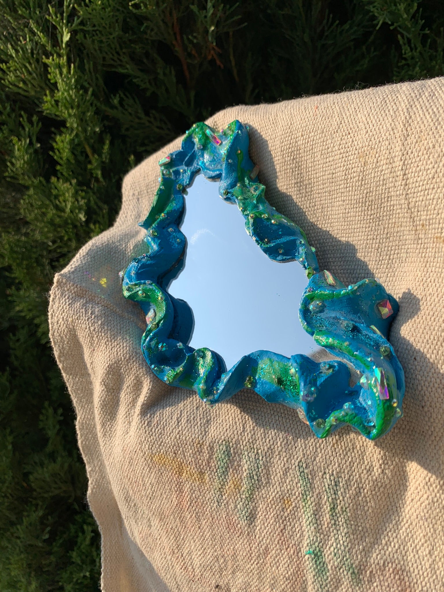Mystical Enchanted Fairy Mirrors, Fairy mirrors, fairytale mirror, fairy core mirror, fairytale core mirrors, fairy cottage core mirrors, cottage core mirrors, enchanted mirrors, enchanting mirrors, fairytale pocket mirrors, cottage core pocket mirrors, Fae, Faecore, Fairycore, fae accessories, faerie art, faerie room decor, fairy room decor, Identicaleternalsuns, art collection, art buyer, DenleyTwins, Whimisal decor, mystical gifts, fairy inspired gifts